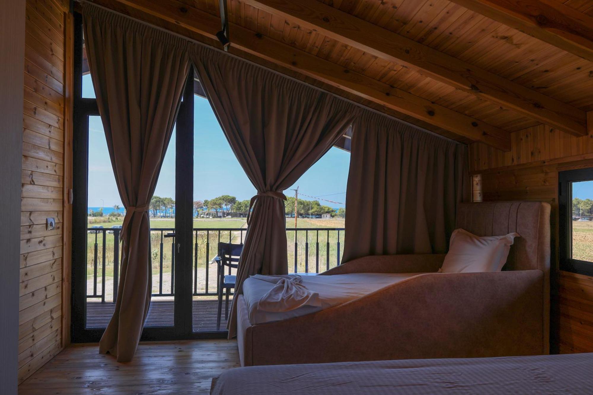 Posh Villa 2 Kavalye Dış mekan fotoğraf